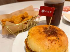 -必胜客(龙湾万达店)