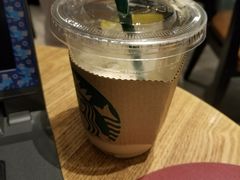 -星巴克臻选(莘庄仲盛店)