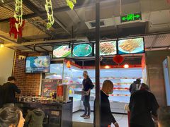 -钢管厂五区小郡肝串串香火锅(人民广场店)
