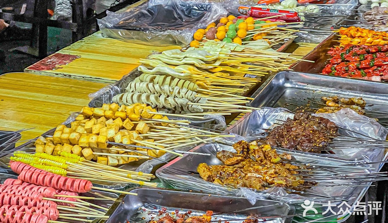 老板❗不要钱的辣子多多滴给哈❗🌶️⎮老古家烧烤🥩