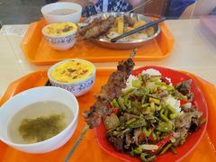 羊肉抓饭-上海交通大学新疆餐厅