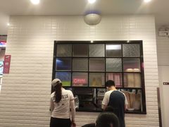 门面-小杨生煎(龙之梦购物中心店)