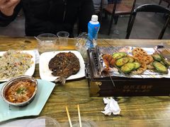 -郑贵初烧烤·烤凤爪的发明者(王家湾店)