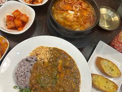 -釜山豚骨汤饭(芝罘万达广场店)