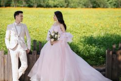 -挪娅婚纱摄影皇家会所