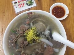 -潮镇老尾牛杂(环城西路店)