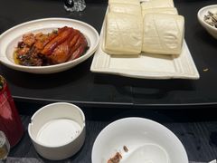 -艳阳天民俗村(公园路店)