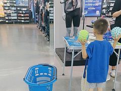 -迪卡侬(顺峰山店)