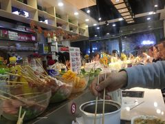 -百品聚旋转火锅(万德庄店)