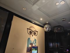-依呀呀ktv烧烤小串(中山西路店)