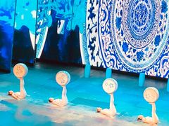 -工人俱乐部剧场杂技表演