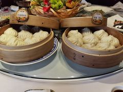 传统猪肉包子-狗不理(贵宾楼店)