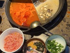 -叁口煮市井老火锅(春熙路店)