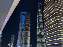-陆家嘴空中步行连廊