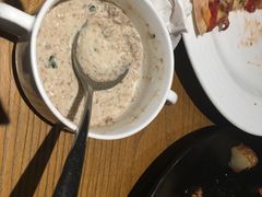 奶油蘑菇汤-安妮意大利餐厅(国贸店)