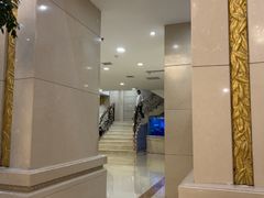 -碧中海汤泉汗蒸酒店