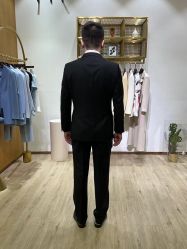 -红领RED COLLAR西装定制体验中心