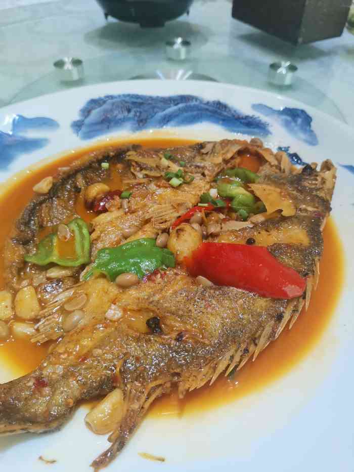 畅意大酒店-"「手工鸭舌饼」一半酥脆,一半温嫩[调皮].