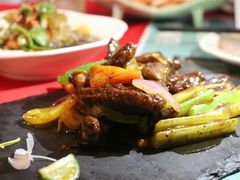 -胡桃里音乐酒馆(郴州友阿国际广场店)