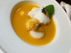 浓汤鱼子酱海胆-涵苑私宴定制(外滩店)