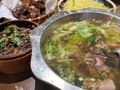 -谢老五跷脚牛肉·非遗传承店