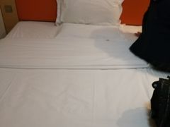 -7天优品·哈尔滨中央大街地铁站店