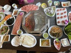 -鼎汇丰重庆老火锅(鞍顺园店)