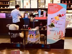 -星巴克臻选(盐城金鹰聚龙湖店)