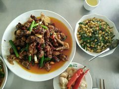 -阿竹黄焖鸡