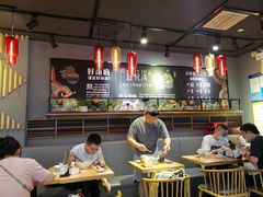 -鑫花溪牛肉米粉(天山店)