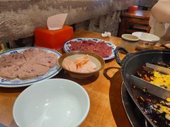 -周小明火锅(黑金冠社区店)