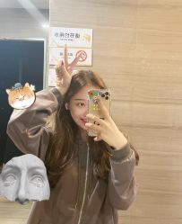 -HANYI韩艺形象店