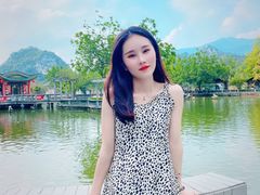 -星湖旅游景区七星岩