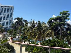 -JW万豪厨房餐厅·滨海草坪烧烤·海鲜·海景(三亚绿发山海天JW万豪酒店)