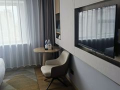 -新旅金谷大酒店(CCMALL时代广场红山店)