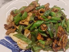 -小菜园新徽菜(宜兴八佰伴店)