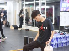 -超鹿运动(五四路恒力城店)