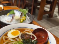 -晶吉·居酒屋·烧鸟·生鱼饭(中山区民主广场店)