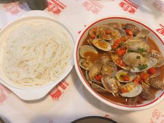 -堂瓦里·33年传统赣菜(第一街区店)