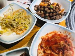 小菜-唯成•韩国炭火烤肉 유성고기