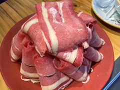 -洞庭洲·防空洞火锅·烧烤·铜锅涮肉(新百广场店)