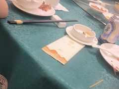 -官塘陈记鱼生·潮汕砂锅粥·牛肉火锅(潮枫路总店)