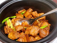 豆腐果烧土猪肉-皖宴(合肥店)