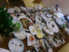 -青瓦餐厅·生鱼片·韩园烤肉(西塔店)