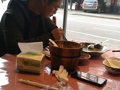 -谢老五跷脚牛肉·非遗传承店