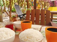 -月亮眼花园餐厅书吧酒吧