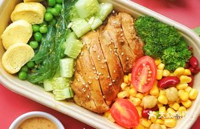 Secret-Recipe Chicken Leg Black Rice