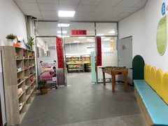 -华莱士·全鸡汉堡(五爱道店)