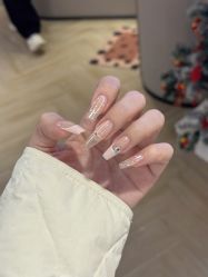 -隅日式美甲美睫專門店