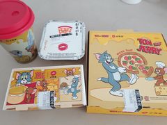 -必胜客(尹山湖歌林公园店)